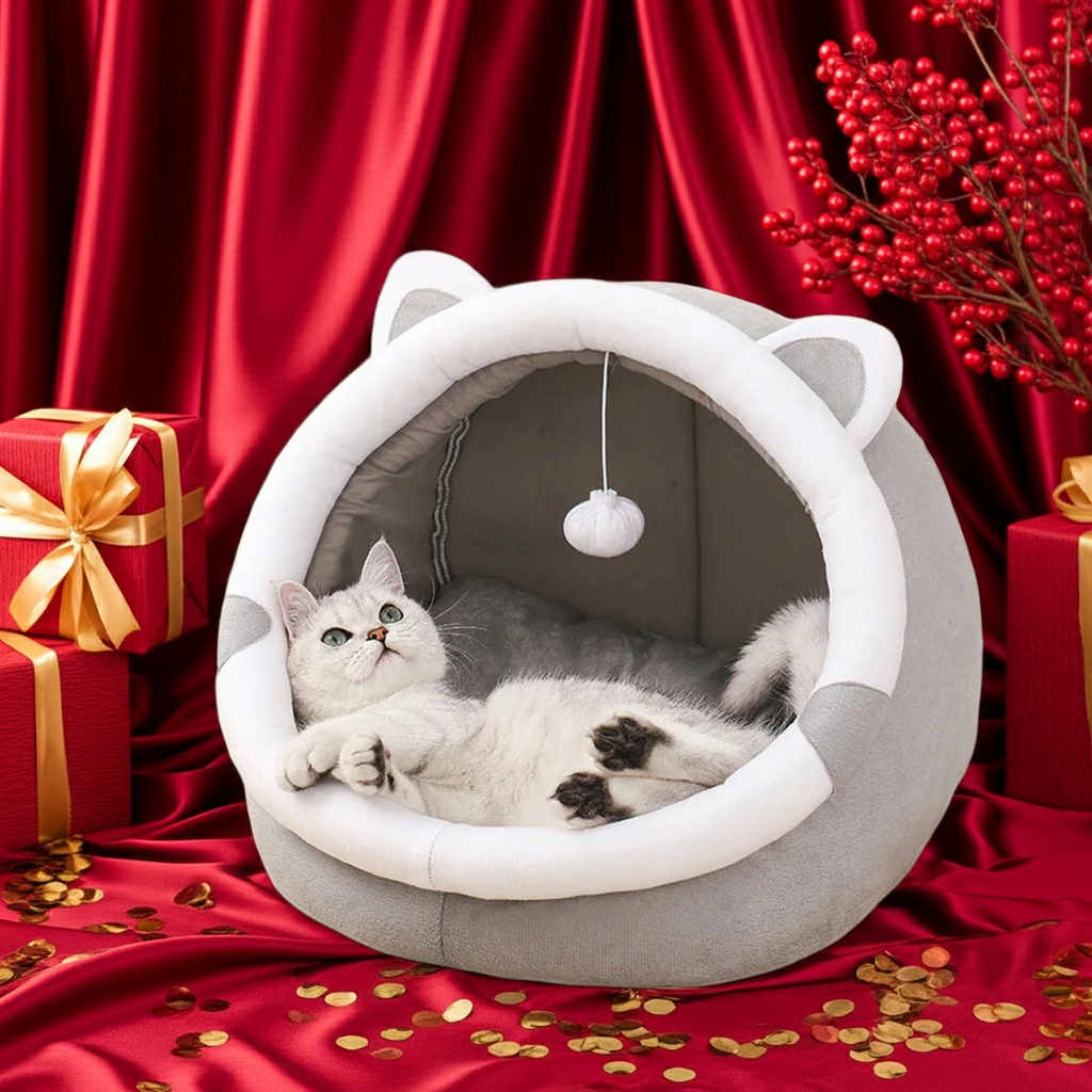 All-Season Semi-Enclosed Cat House & Dog Kennel